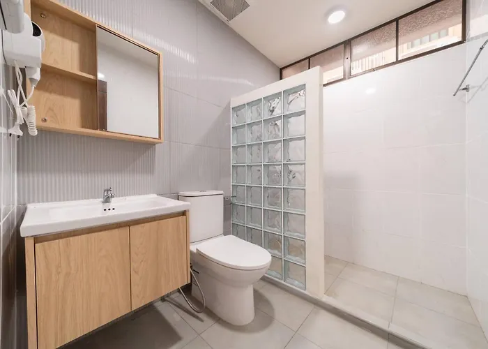 Holiday home Spacious 2bd 2ba In Thong Lor *