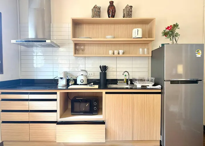 Spacious 2bd 2ba In Thong Lor Bangkok