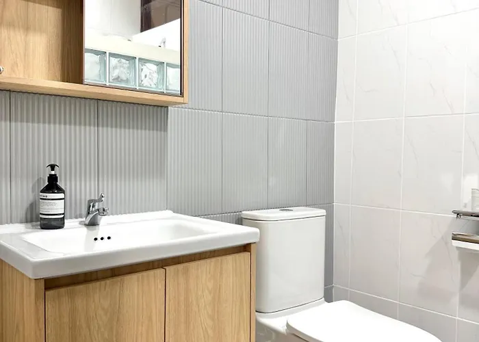 Spacious 2bd 2ba In Thong Lor * Bangkok